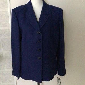 Elegant blueberry- black blazer